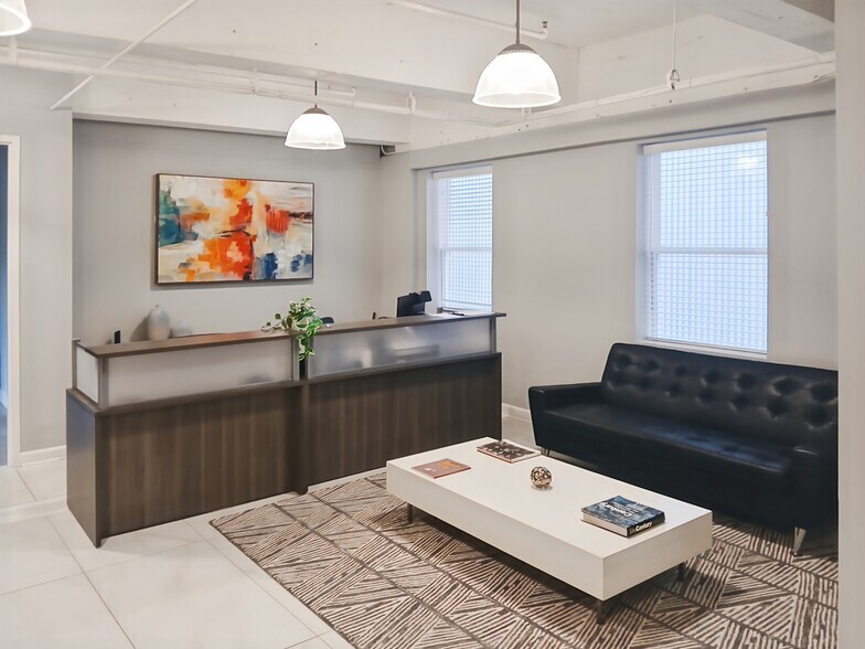 More Photos Of 317 E Capitol St, Jackson Coworking Space