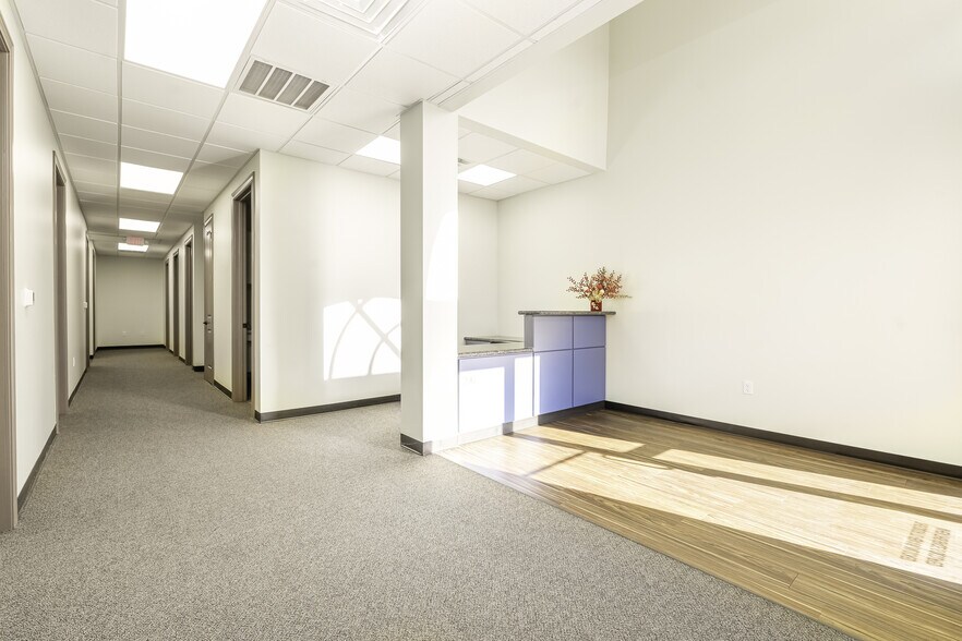 More Photos Of 4714 Riverstone Blvd, Missouri City Medical For Sale