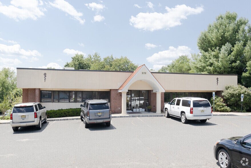 More Photos Of 370 Route 35 S, Red Bank Medical For Sale