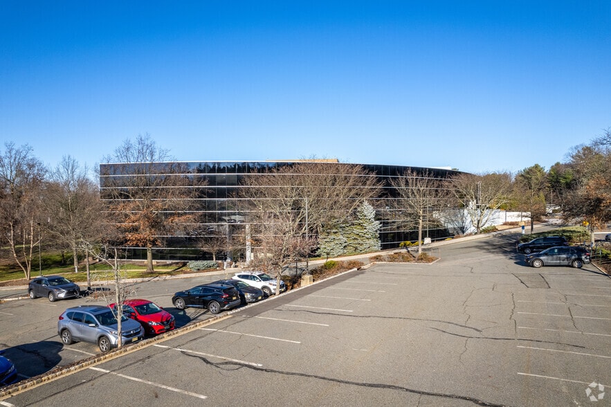 More Photos Of 430 Mountain Ave, New Providence Office For Lease
