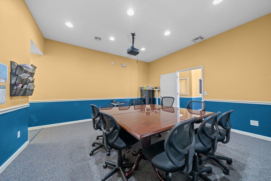 More Photos Of 5925 SE Abshier Blvd, Belleview Medical For Sale