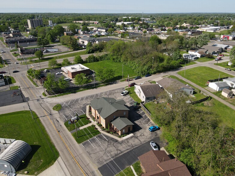 More Photos Of 74 N Orange St, Xenia Medical For Lease