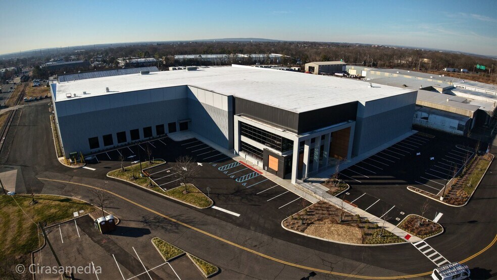 Primary Photo Of 1488 Route 22, Bridgewater Warehouse For Lease