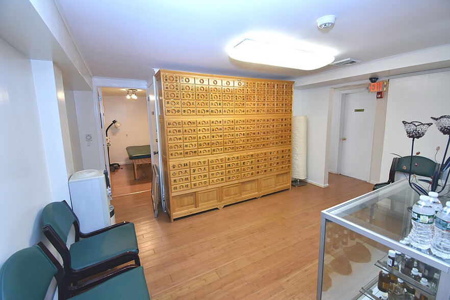 More Photos Of 1063 Palisade Ave, Fort Lee Office For Sale