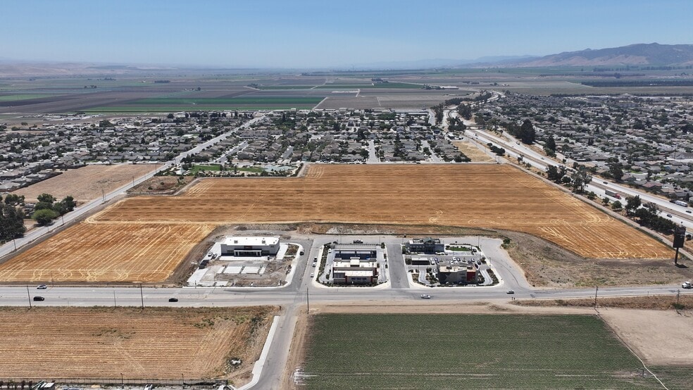 More Photos Of Walnut Ave, And 3rd Street, Greenfield Land For Sale