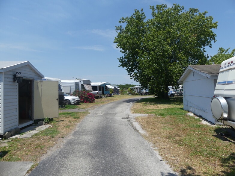 More Photos Of 8761 FL-78, Okeechobee Manufactured Housing Mobile Home Park For Sale