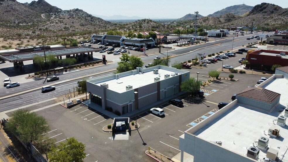 More Photos Of 2140 E Cactus Rd, Phoenix Storefront Retail Office For Lease
