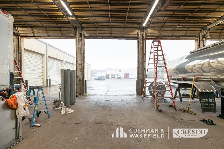 More Photos Of 4850 Van Epps Rd, Brooklyn Heights Warehouse For Sale