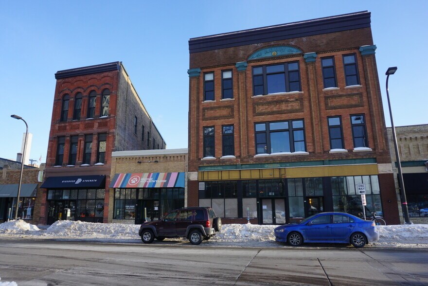 More Photos Of 308-310 E Hennepin Ave, Minneapolis Loft Creative Space For Lease