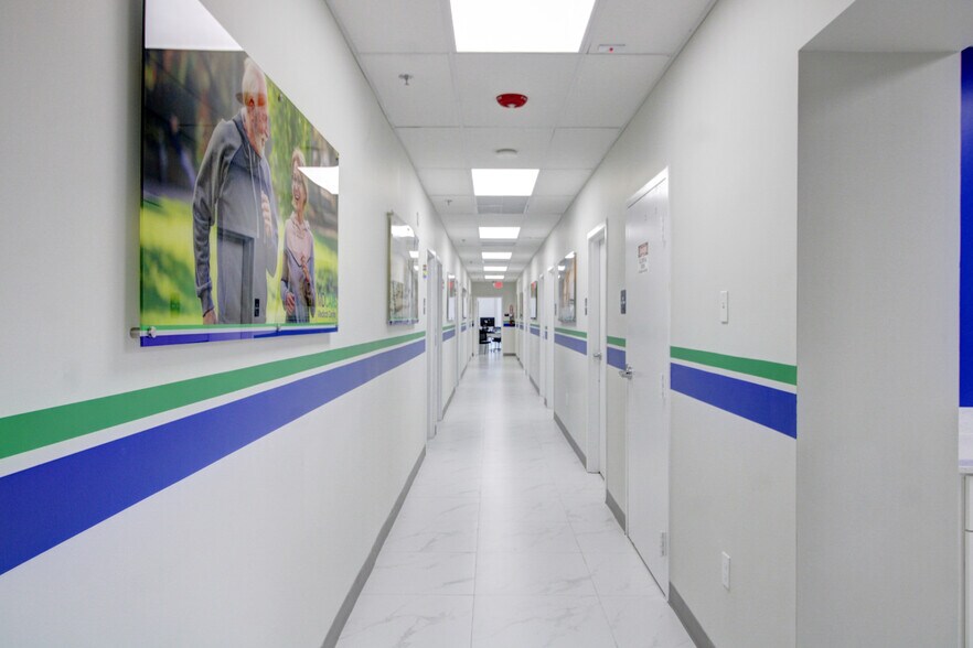 More Photos Of 304 N Krome Ave, Homestead Medical For Lease