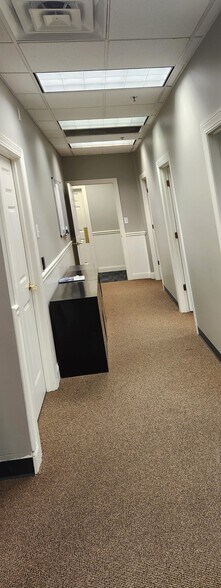 More Photos Of 20365 Progress Dr, Strongsville Warehouse For Lease