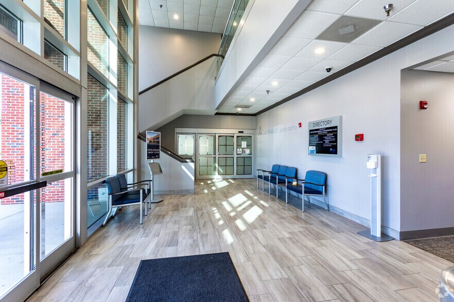 More Photos Of 146 Medical Park Rd, Mooresville Unknown For Lease