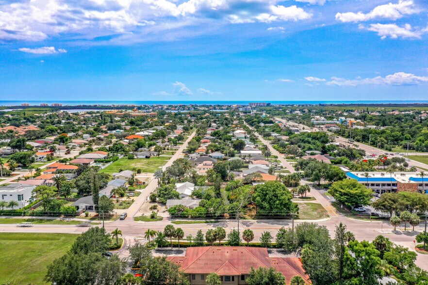 More Photos Of 28089 Vanderbilt Dr, Bonita Springs Office For Lease