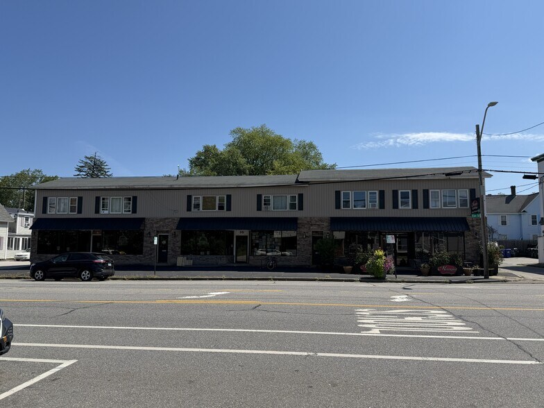 Primary Photo Of 31-35 Elm St, Manchester Storefront Retail Residential For Sale