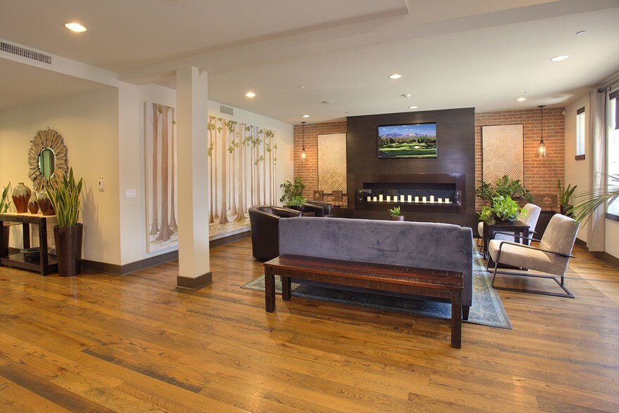 More Photos Of 700 S Myrtle Ave, Monrovia Apartments For Lease