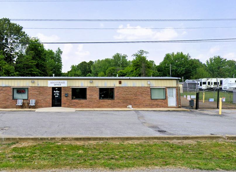 Primary Photo Of 80 Munford Ave, Munford Self Storage For Lease