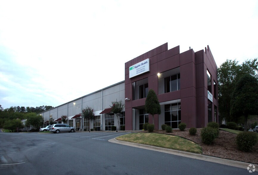 More Photos Of 12120 Colonel Glenn Rd, Little Rock Warehouse For Lease