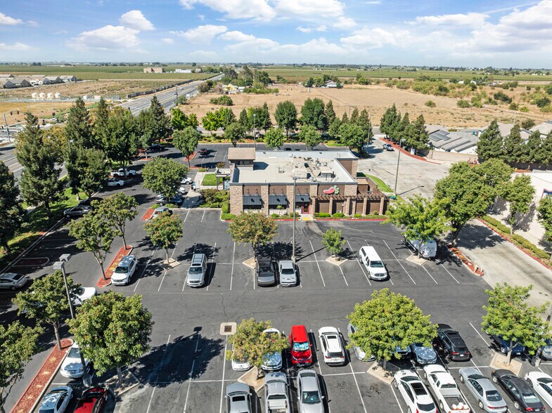 More Photos Of , Lodi General Retail For Sale