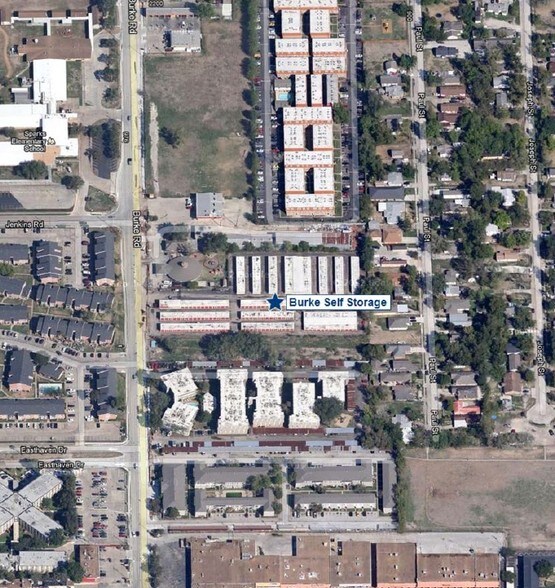 More Photos Of 1009 Burke Rd, Pasadena Self Storage For Sale