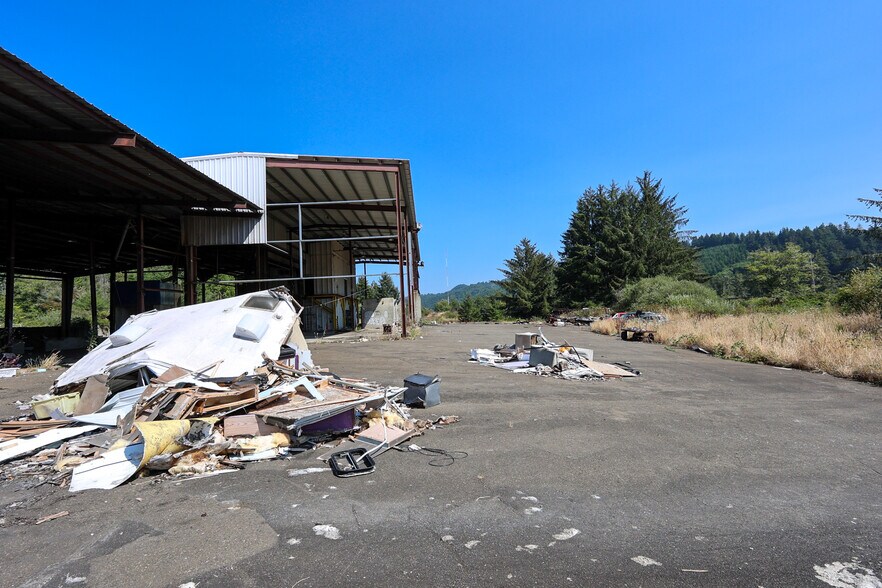 More Photos Of 2600 Lower Smith River rd, Reedsport Industrial For Sale
