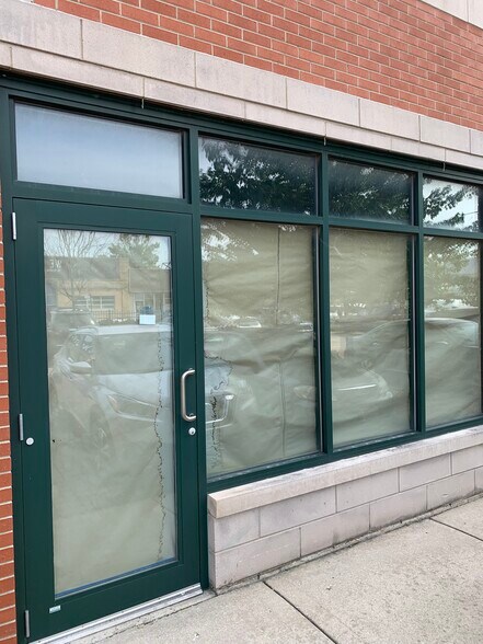 More Photos Of 4521 W Lawrence Ave, Chicago Apartments For Lease