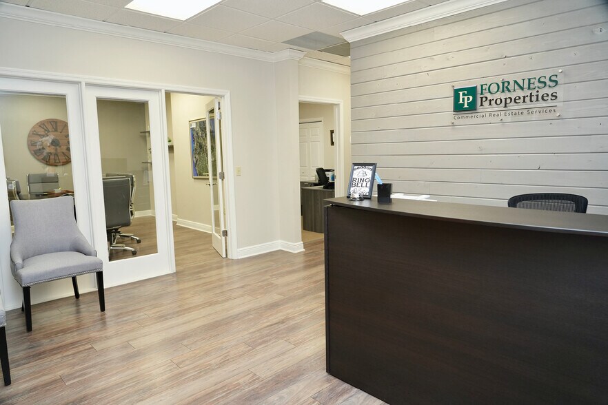 More Photos Of 2221 Lee Rd, Winter Park Office For Sale