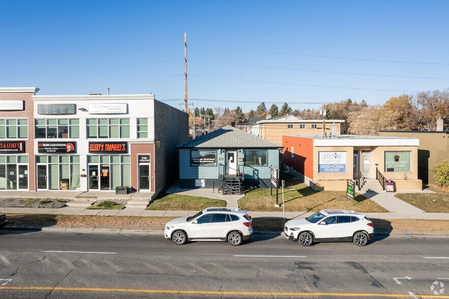More Photos Of 2713 Centre St NW, Calgary Freestanding For Sale