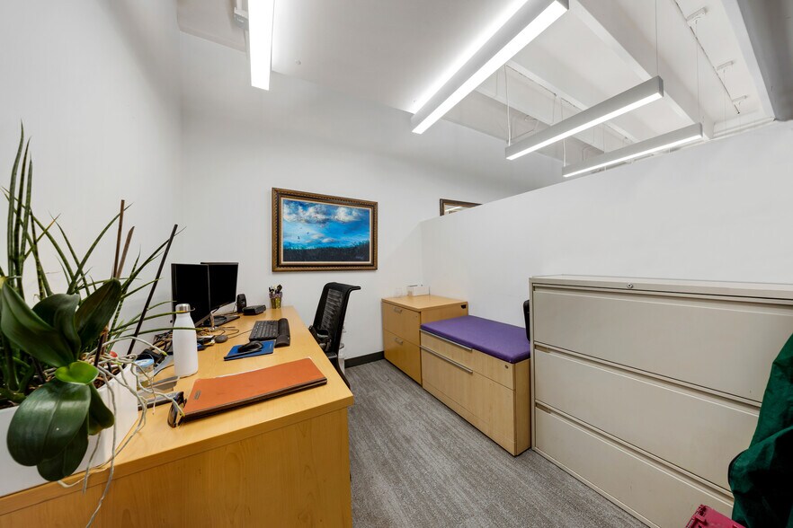 More Photos Of 4713-4725 SW 8th St, Miami Storefront For Lease