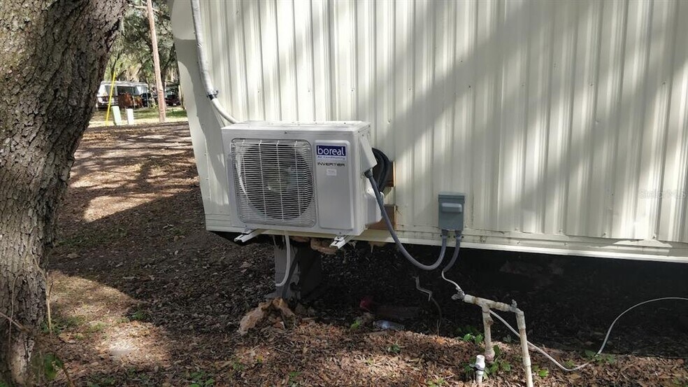 More Photos Of 28313 US Highway 27, Leesburg Multifamily For Sale