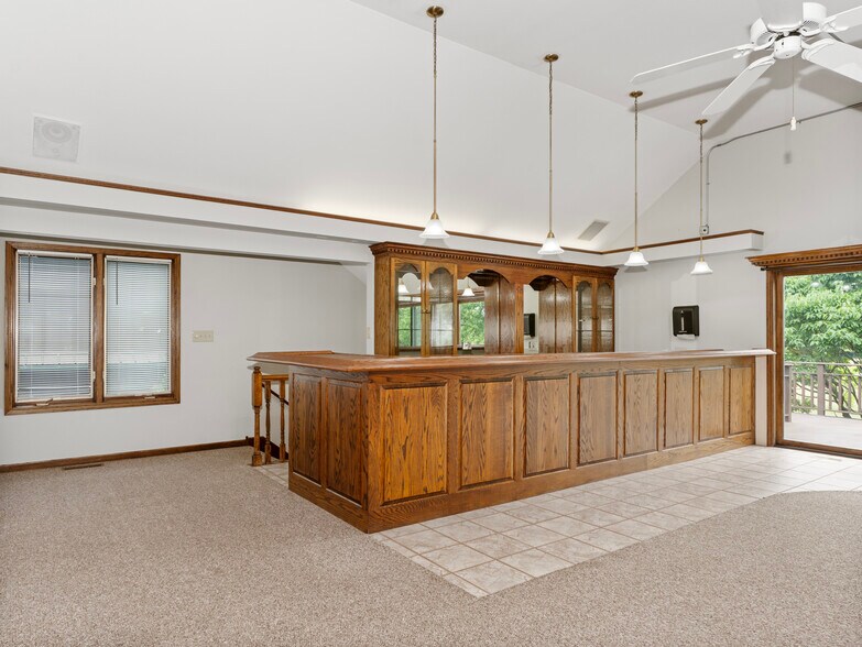 More Photos Of 22660 S Harlem Ave, Frankfort Flex For Sale