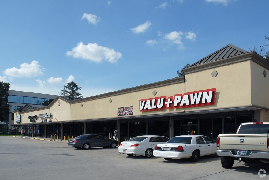 Primary Photo Of 13630 Veterans Memorial Dr, Houston Storefront Retail Office For Lease