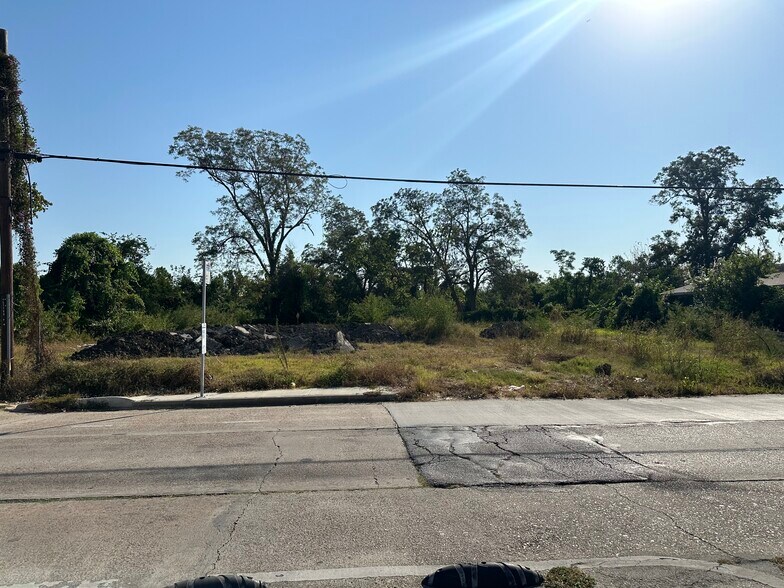 More Photos Of 4918 Elysian St, Houston Land For Sale