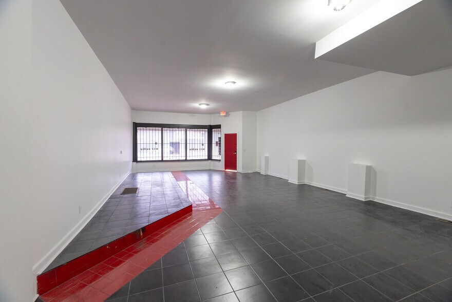 More Photos Of 4805 Livernois, Detroit Freestanding For Lease