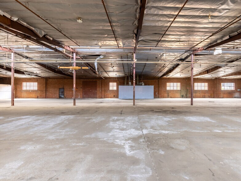 More Photos Of 1155 N McKinley Ave, Compton Warehouse For Sale