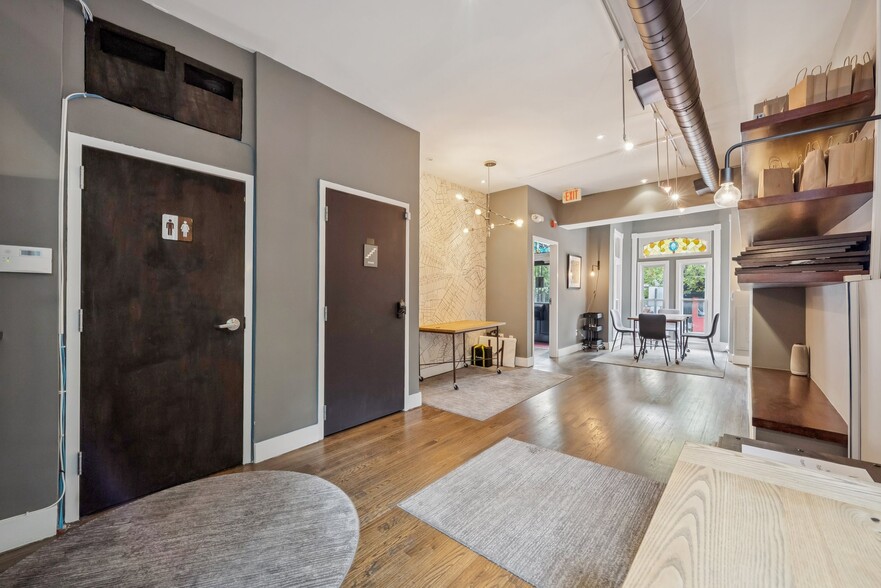 More Photos Of 1508 U St NW, Washington Office For Lease