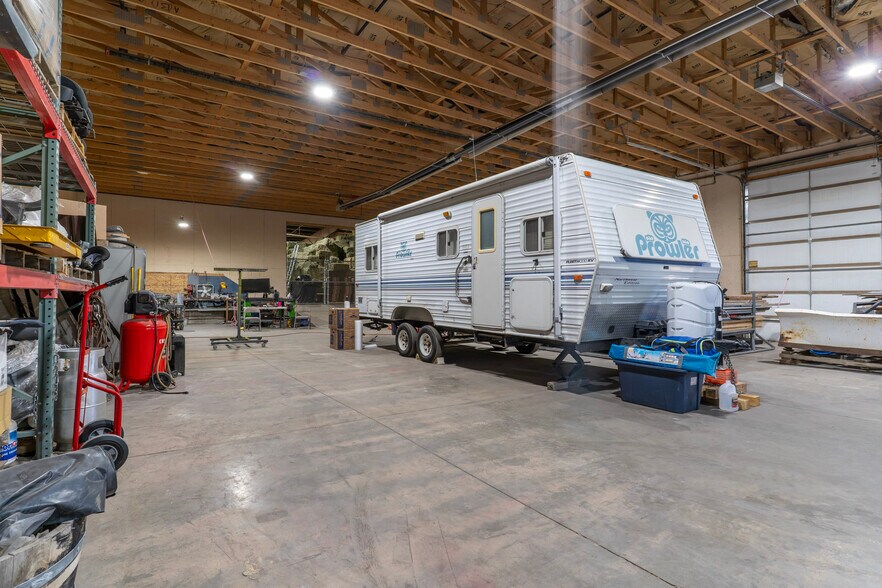 More Photos Of 1125 Blackhawk Blvd, Mount Pleasant Manufacturing For Sale