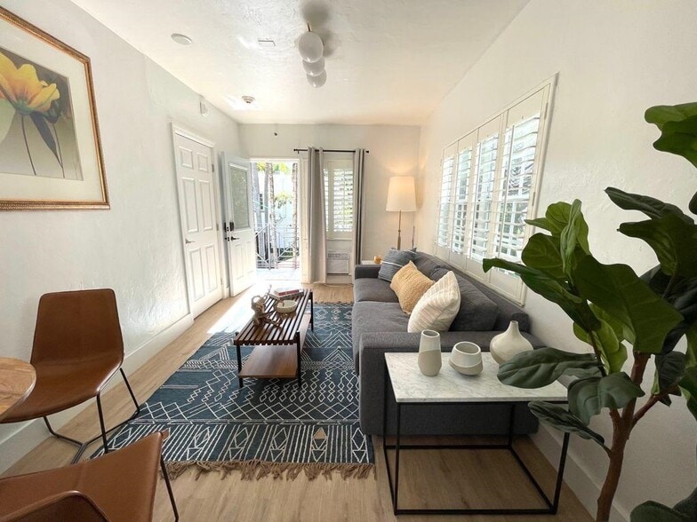 More Photos Of 1018 Jefferson Ave, Miami Beach Hospitality For Sale