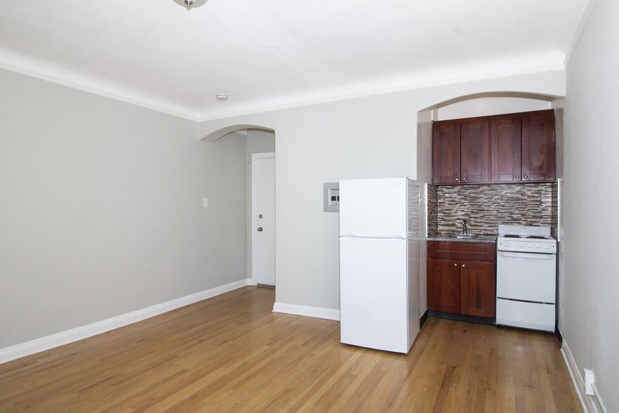 More Photos Of 270-272 Turk St, San Francisco Apartments For Sale