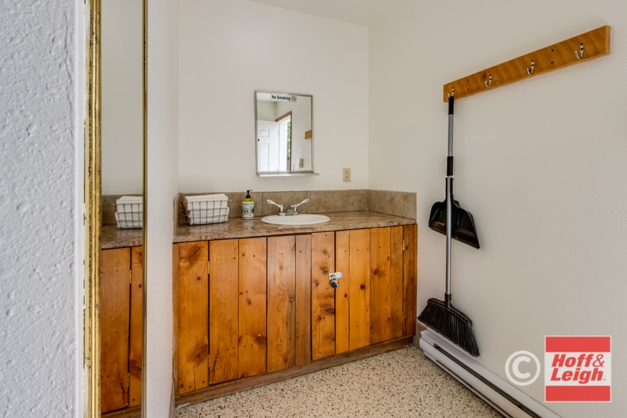 More Photos Of 816 E Main St, Silver Cliff Trailer Camper Park For Sale