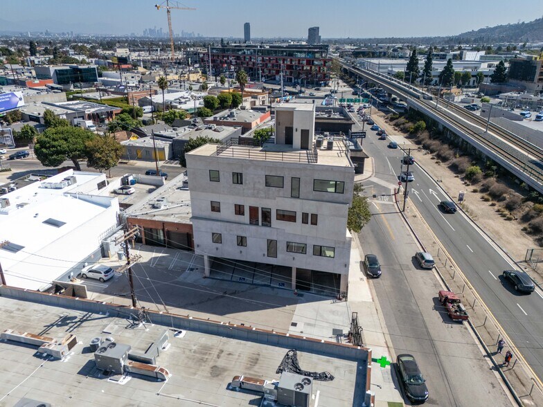 More Photos Of 9005-9009 Exposition Blvd, Los Angeles Loft Creative Space For Lease