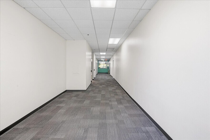 More Photos Of 12 Mauchly, Irvine Office Residential For Sale