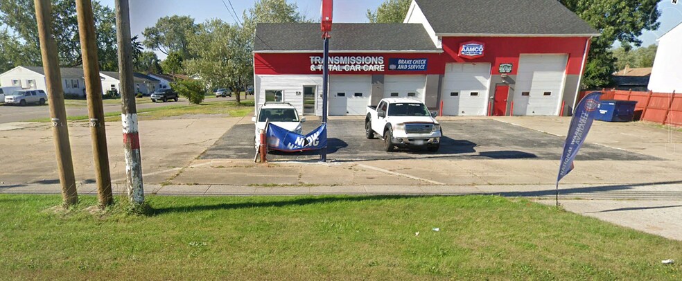 Primary Photo Of 3106 Walden Ave, Depew Auto Repair For Sale