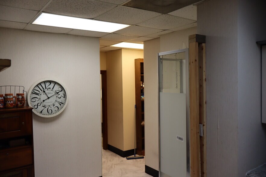 More Photos Of 253 E Savannah St, Calhoun Falls Freestanding For Sale