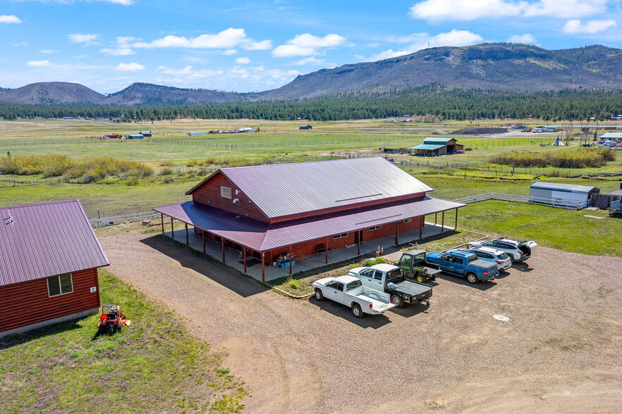 More Photos Of 2 County Road 2141 rd, Alpine Hotel For Sale