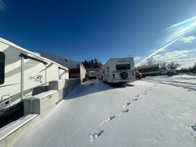 More Photos Of 6149 Cleveland St, Merrillville Industrial For Sale