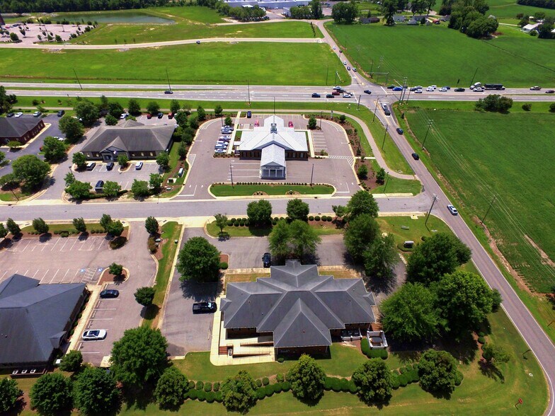 More Photos Of 1880 W City Dr, Elizabeth City Medical For Sale