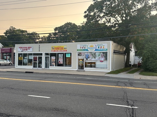 Primary Photo Of 2050 New York Ave, Huntington Station Storefront For Sale