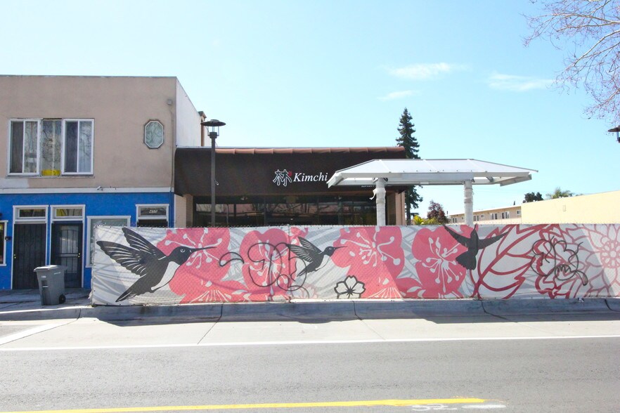 More Photos Of 445 E 14th St, San Leandro Convenience Store For Sale
