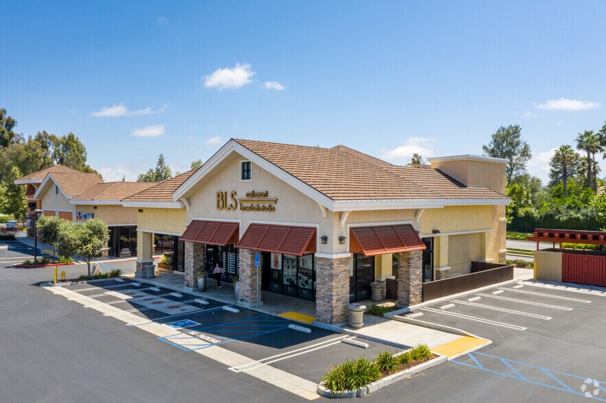 More Photos Of 26534-26562 Moulton Pky, Laguna Hills Unknown For Lease