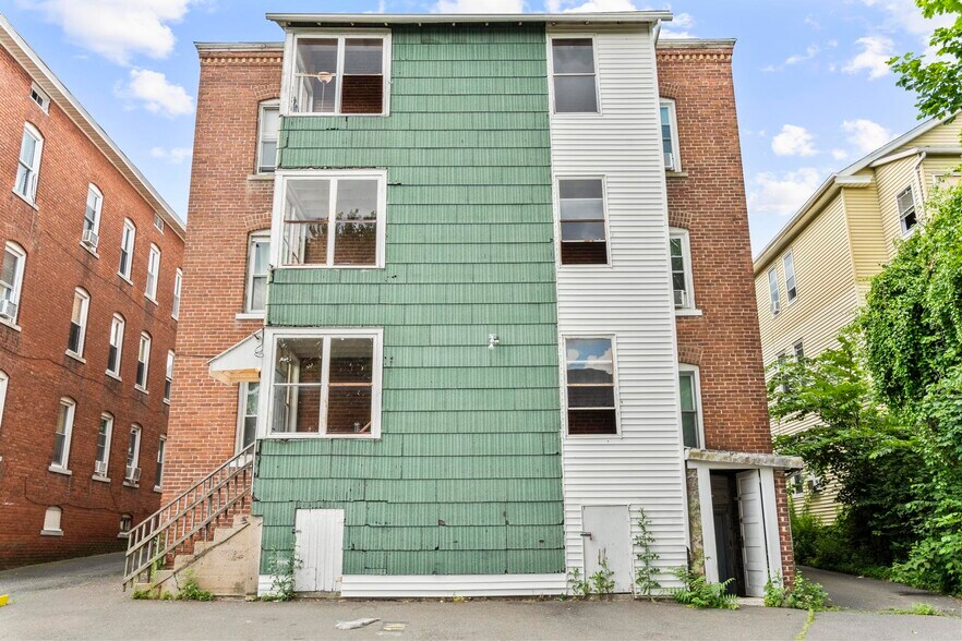 More Photos Of 259 Grove St, New Britain Apartments For Sale